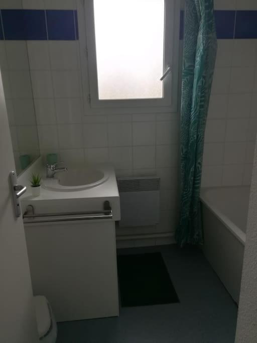 סולאק-סור-מר Maison 3 Chambres Avec Piscine Proche Plage מראה חיצוני תמונה